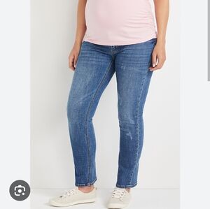 KanCan Maternity Jeans, straight leg, size 28.